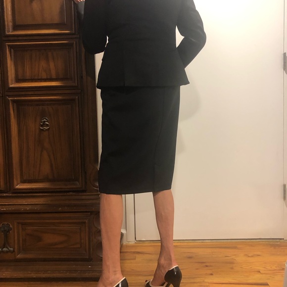 Express Cropped Jacket. Size 4 - Picture 7 of 10